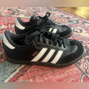 Adidas Kids Samba Classic Leather Sneaker Black Size 2US Little Kid